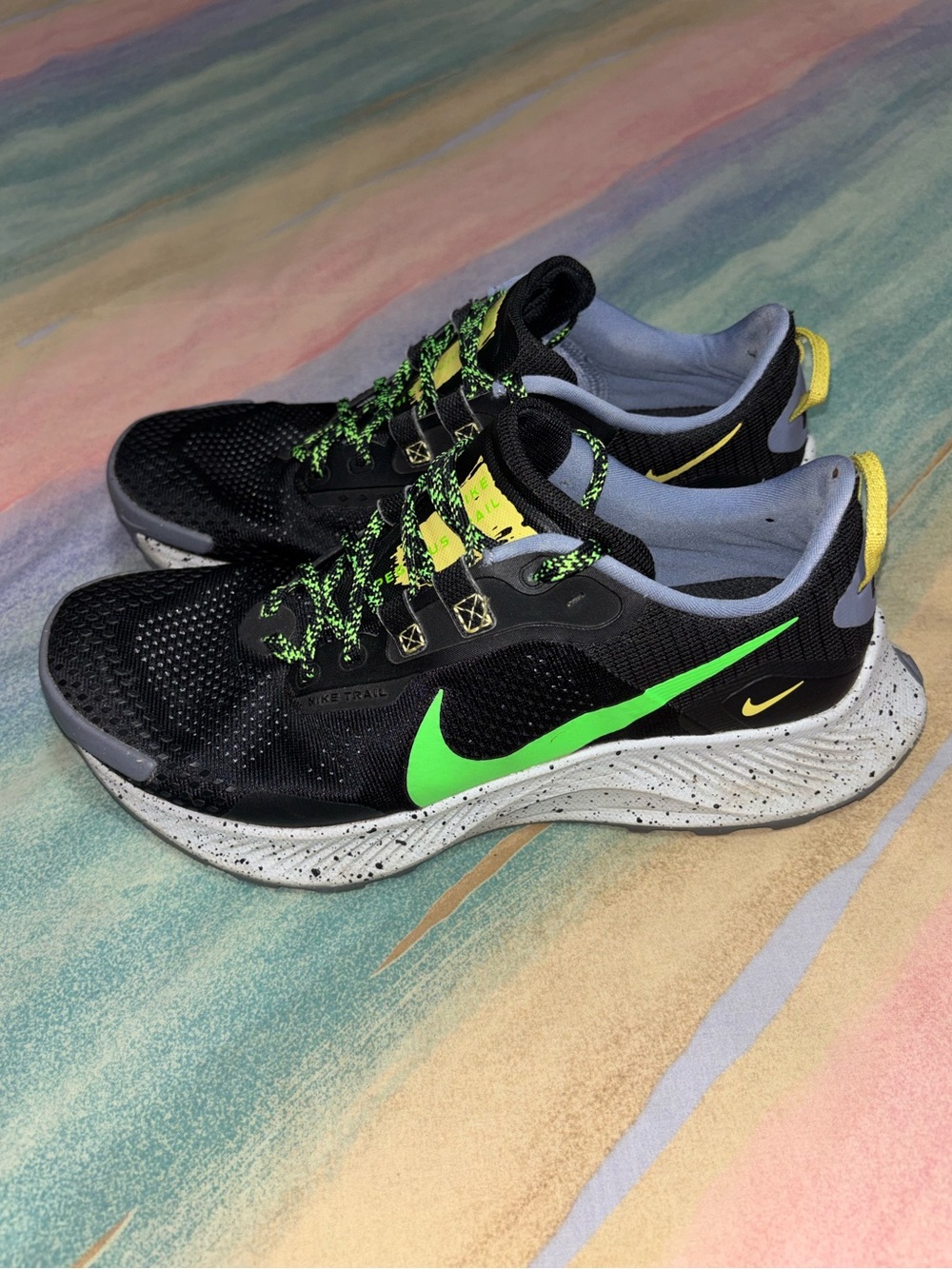 Nike Pegasus Trail 3 Running Shoes Black Green Strike size men’s 7.5 / women’s 9